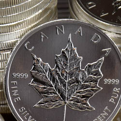 Canadian Maple Leaf silver bullion coin 999 fine silver